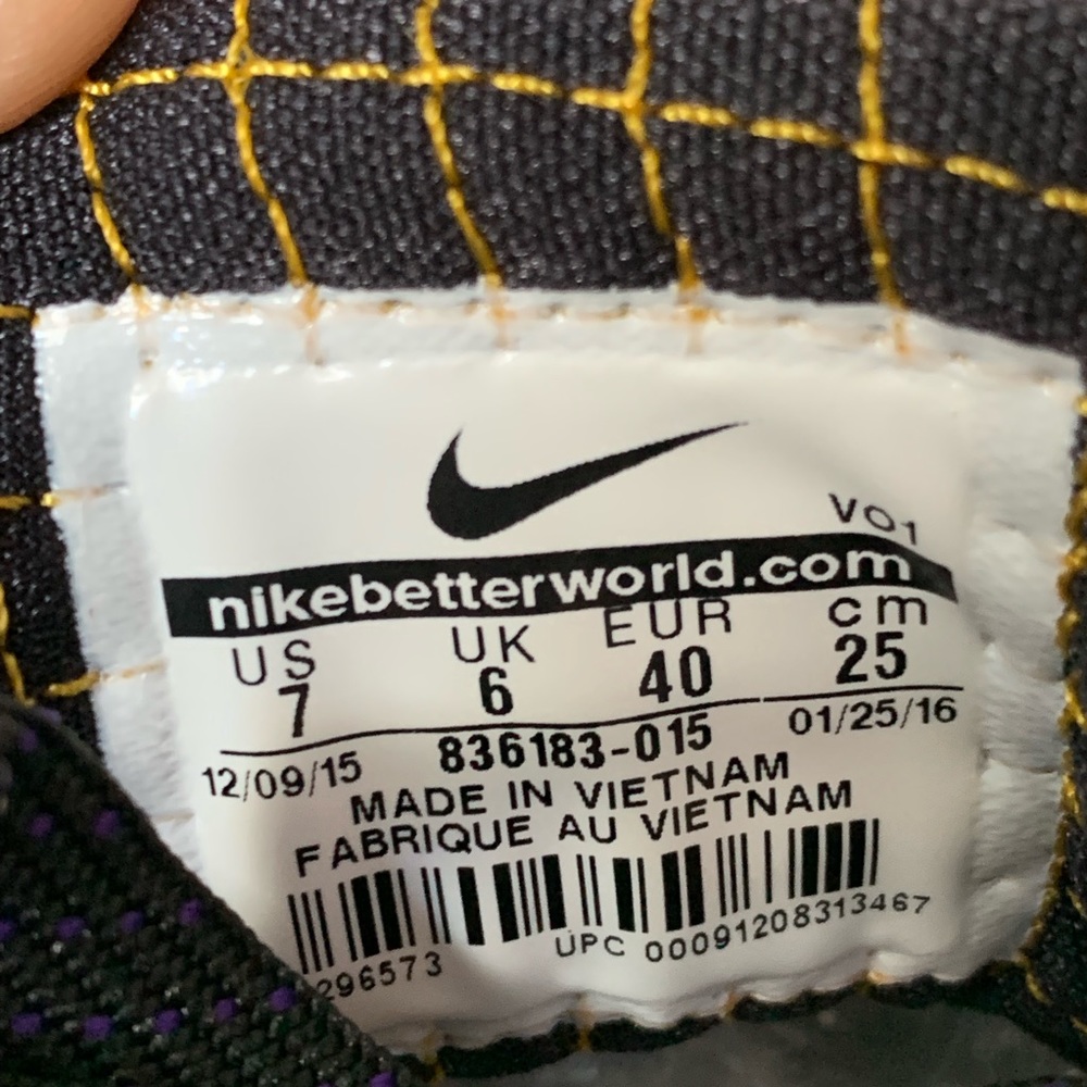 ✅SOLD Nike Kobe XI 11 Carpe Denim Shoes - Picture 7 of 8